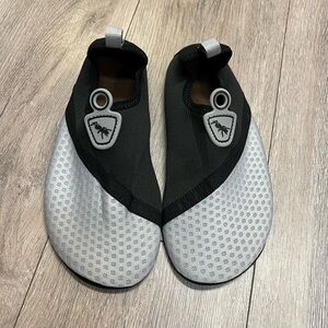 Big Ant Black & Gray Water Socks Yoga Shoes Slip On 38/39 8-8.5